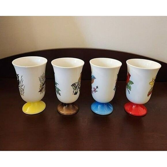 Vintage Sanyei Bird Pedestal Coffee Cups - Picture 8 of 12